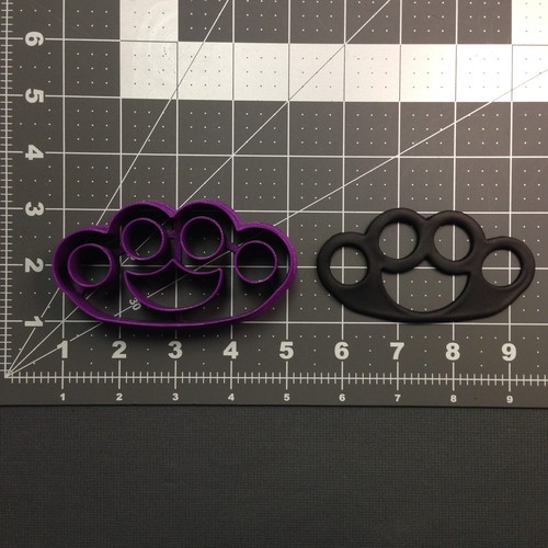 Brass knuckles cookie cutter - brass,