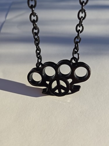 Large black tone novelty - black,